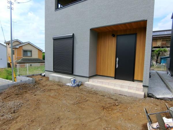 座間市入谷東４丁目の新築一戸建