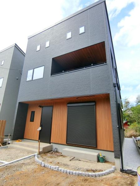 座間市入谷東４丁目の新築一戸建