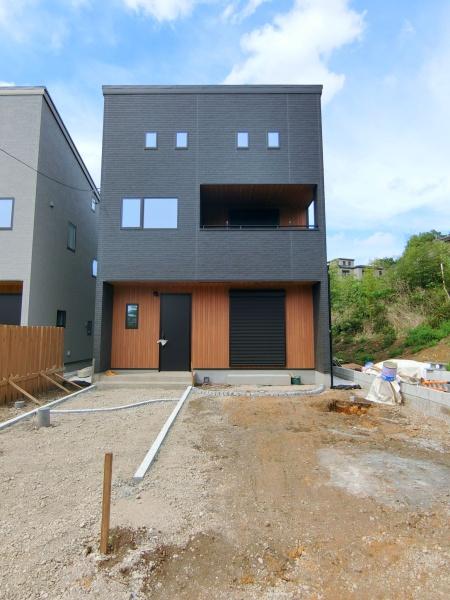 座間市入谷東４丁目の新築一戸建