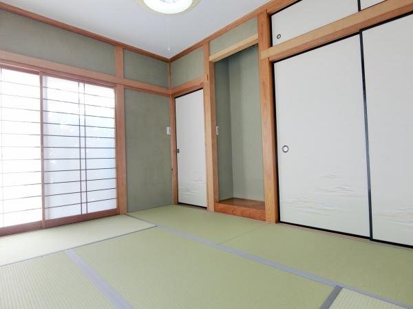 座間市入谷西２丁目の中古一戸建