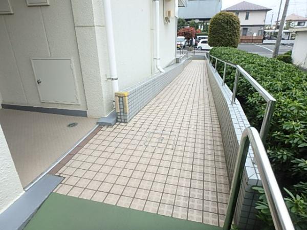 海老名コーポラスＢ棟