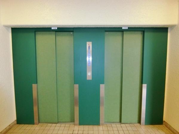 東建座間ハイツ４号棟東館