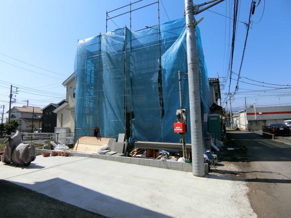 厚木市中依知の新築一戸建