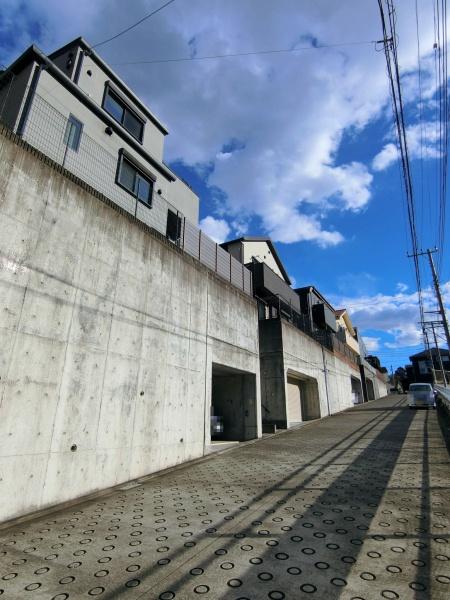 座間市入谷東４丁目の中古一戸建