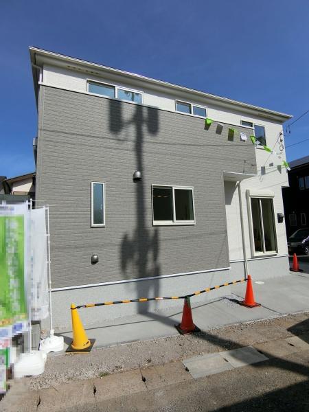厚木市妻田南２丁目の新築一戸建