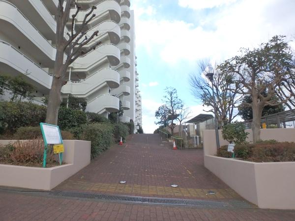 南えびな杉久保サンパルク６５０Ｂ－４号棟