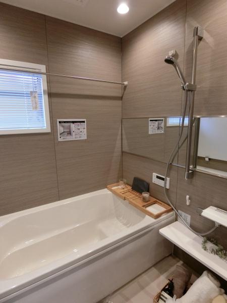 厚木市妻田東３丁目の中古一戸建て
