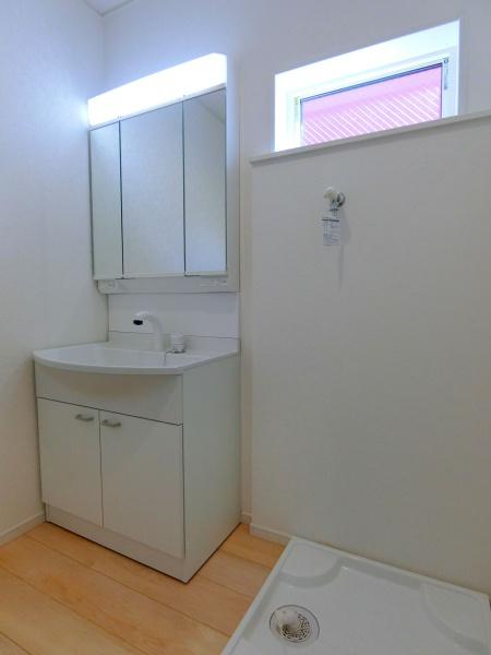 海老名市上今泉４丁目の新築一戸建