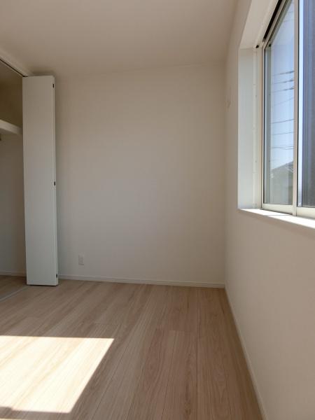 厚木市妻田北２丁目の新築一戸建