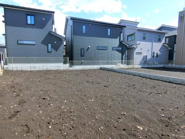 座間市ひばりが丘５丁目の土地