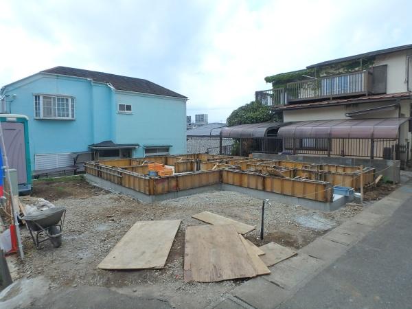 綾瀬市寺尾北２丁目の新築一戸建