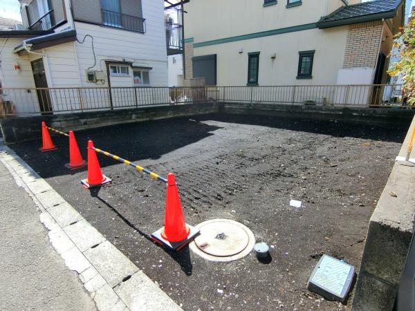 座間市ひばりが丘３丁目の土地