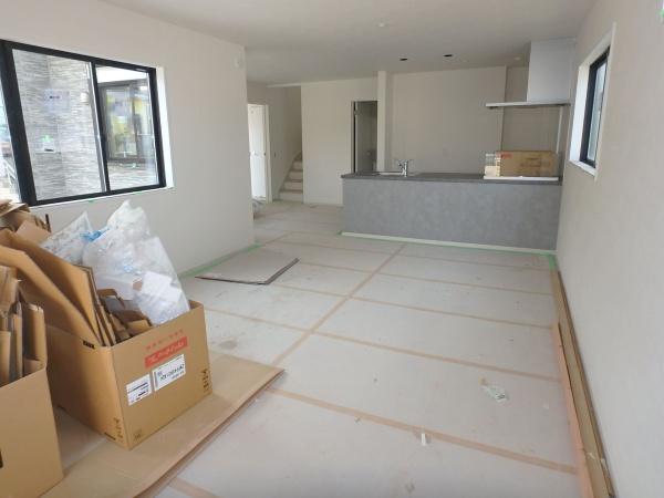 綾瀬市綾西１丁目の新築一戸建
