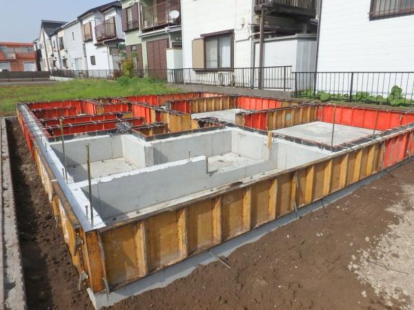 綾瀬市蓼川３丁目の新築一戸建