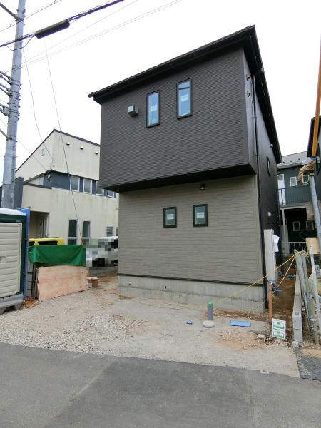 厚木市妻田東３丁目の新築一戸建