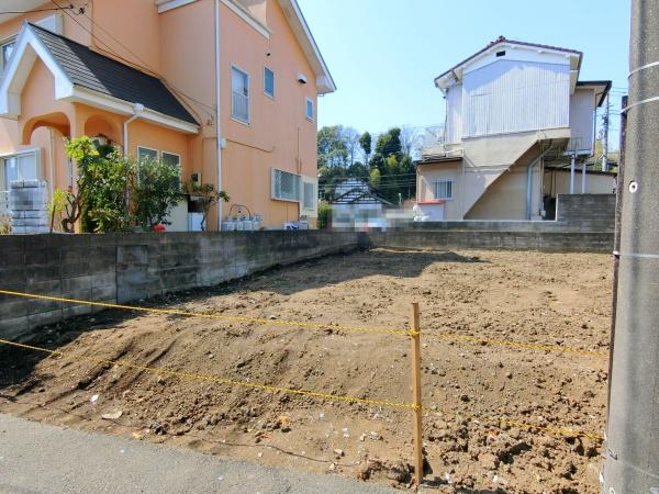 座間市南栗原３丁目の新築一戸建