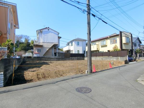 座間市南栗原３丁目の新築一戸建