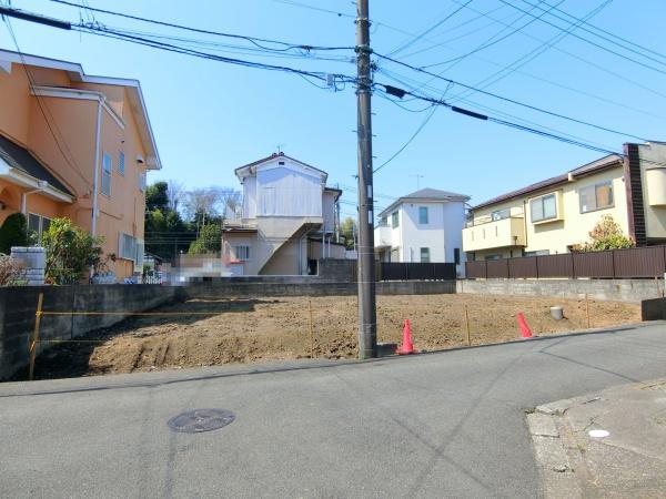 座間市南栗原３丁目の新築一戸建