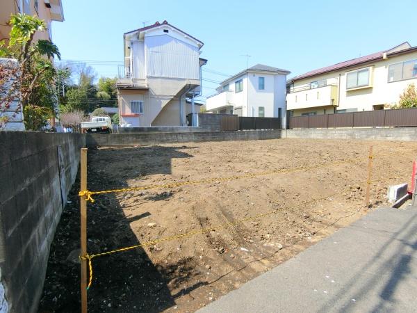 座間市南栗原３丁目の新築一戸建