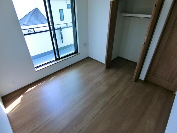 座間市立野台２丁目の新築一戸建