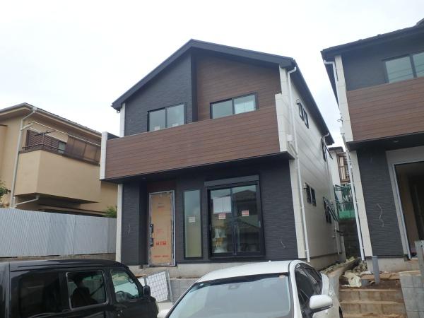 綾瀬市寺尾中４丁目の新築一戸建