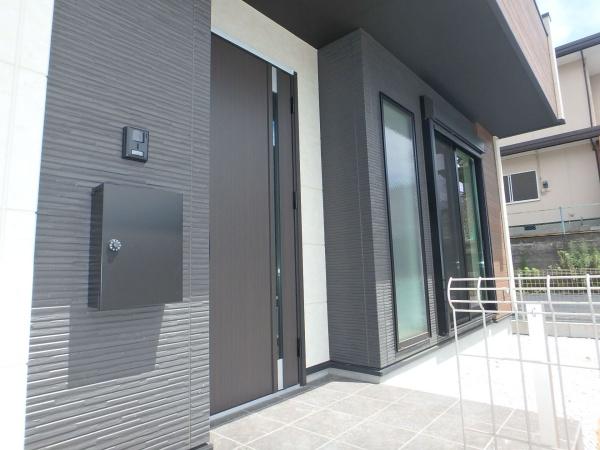 綾瀬市寺尾中４丁目の新築一戸建