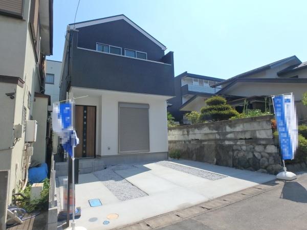 綾瀬市大上３丁目の新築一戸建