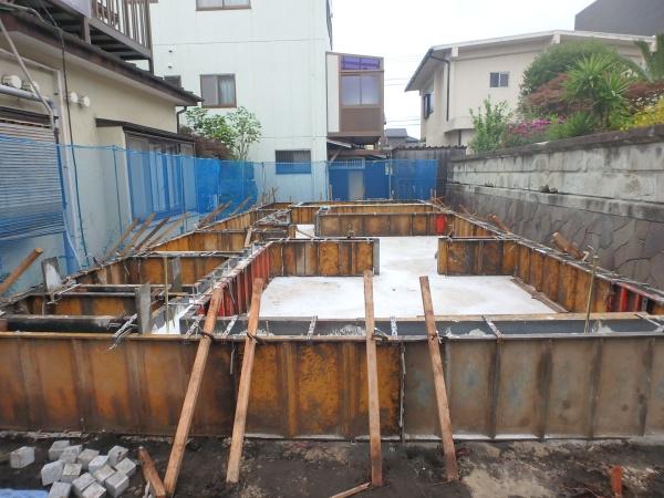 綾瀬市大上３丁目の新築一戸建
