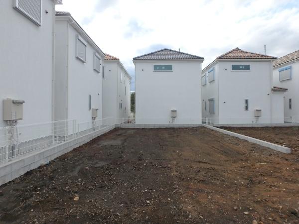 綾瀬市蓼川３丁目の土地