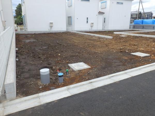 綾瀬市蓼川３丁目の土地