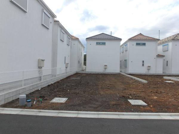 綾瀬市蓼川３丁目の土地