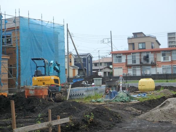 綾瀬市蓼川３丁目の土地