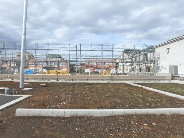 綾瀬市蓼川３丁目の土地