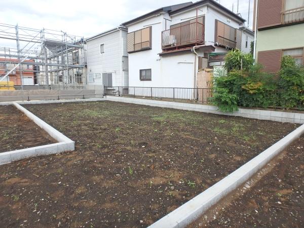 綾瀬市蓼川３丁目の土地