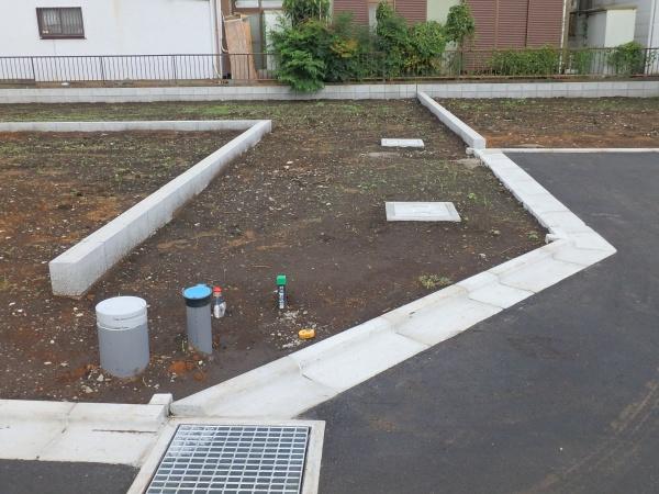綾瀬市蓼川３丁目の土地