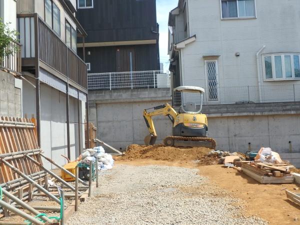 綾瀬市寺尾中４丁目の土地