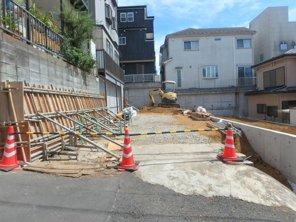 綾瀬市寺尾中４丁目の土地