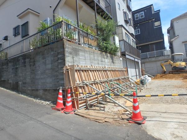 綾瀬市寺尾中４丁目の土地
