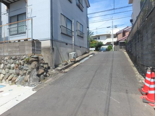 綾瀬市寺尾中４丁目の土地