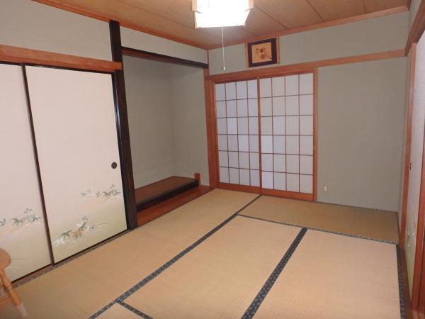 座間市入谷西５丁目の中古一戸建て
