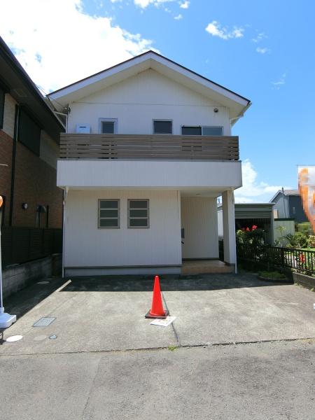 厚木市妻田北４丁目の中古一戸建て