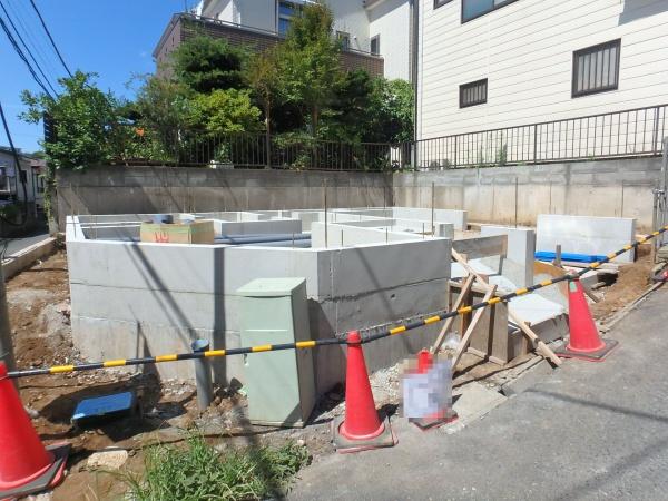 綾瀬市寺尾中４丁目の新築一戸建