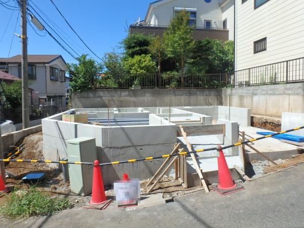 綾瀬市寺尾中４丁目の新築一戸建
