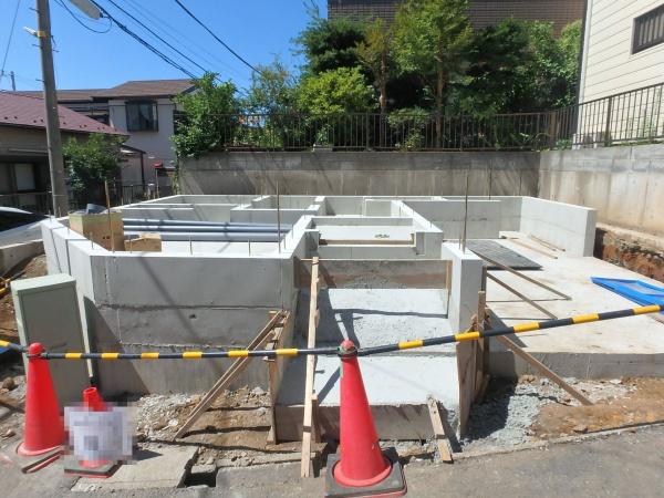 綾瀬市寺尾中４丁目の新築一戸建