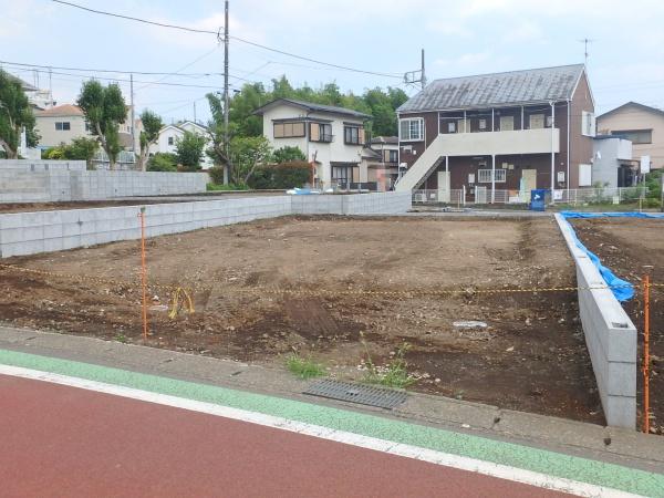 綾瀬市寺尾本町３丁目の土地