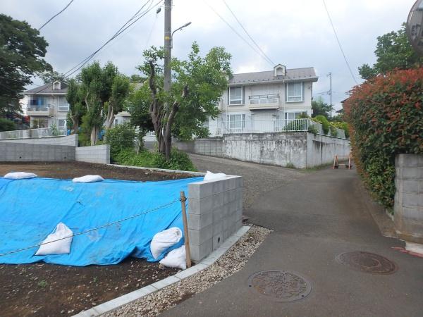 綾瀬市寺尾本町３丁目の土地