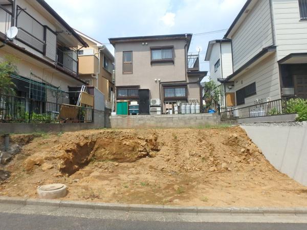 綾瀬市寺尾釜田３丁目の土地