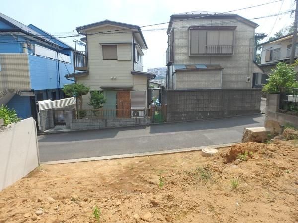 綾瀬市寺尾釜田３丁目の土地