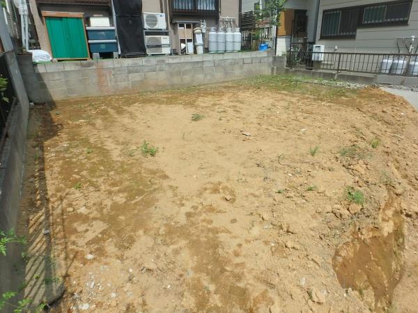 綾瀬市寺尾釜田３丁目の土地