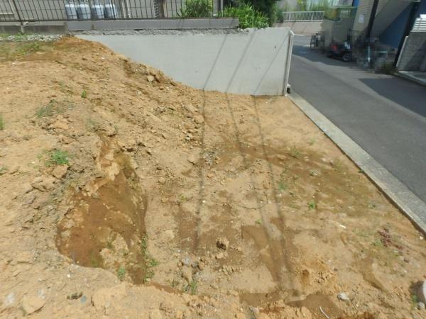 綾瀬市寺尾釜田３丁目の土地